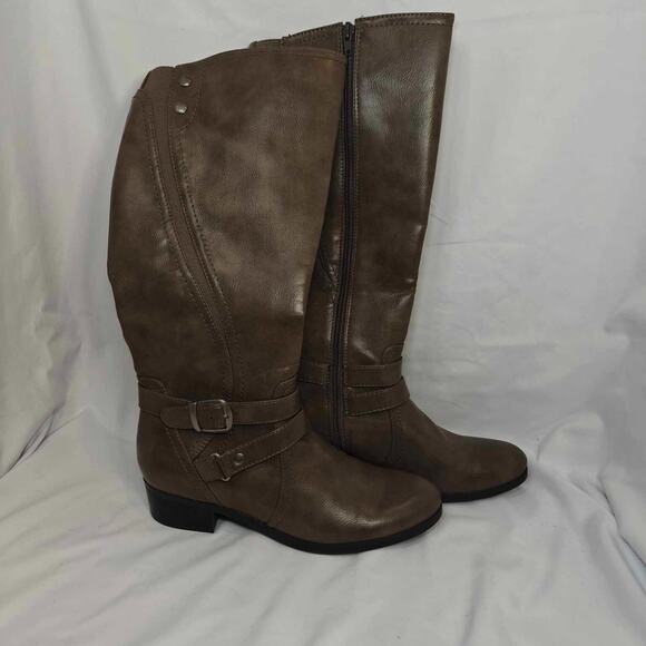 Unisa Women boots size 9 brown zipper excellent condition heel buckle wide calf - Picture 7 of 11
